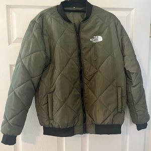 Mens Northface jacket.  Olive green, size XL